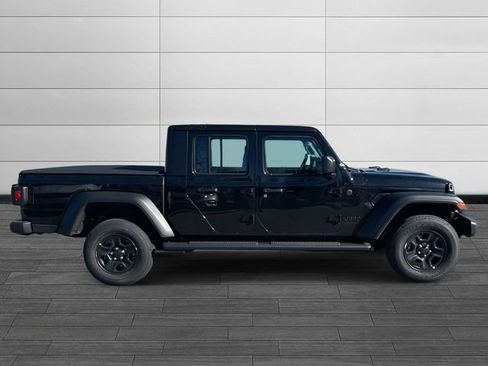 New 2026 Jeep Gladiator Sport image 2