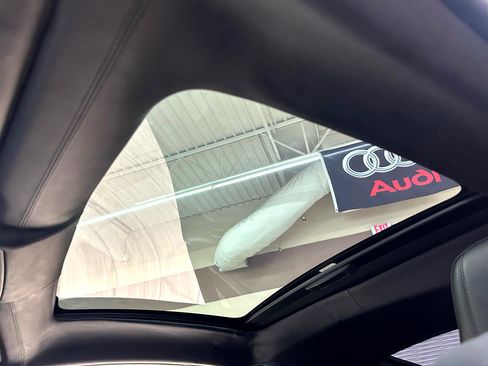 Used 2016 Jaguar F-TYPE R image 29