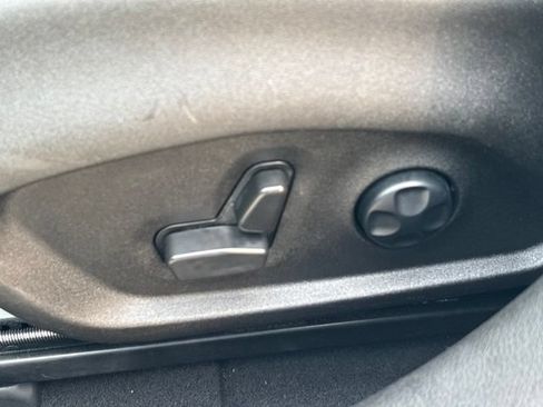Used 2021 Jeep Renegade Limited AWD/4WD image 6