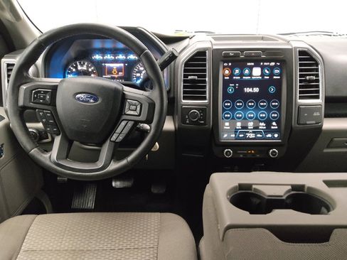 Used 2015 Ford F150 XLT w/ Equipment Group 302A Luxury image 22