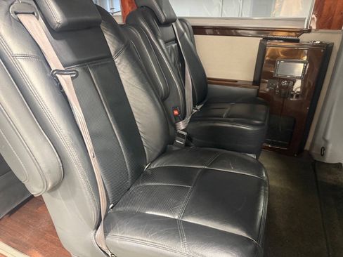 Used 2009 Dodge Sprinter 2500 RWD image 28