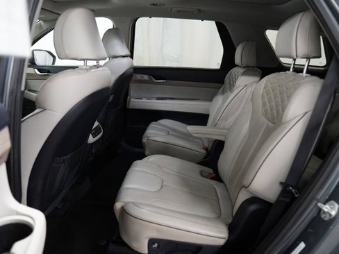 Used 2022 Hyundai Palisade Limited AWD/4WD image 5