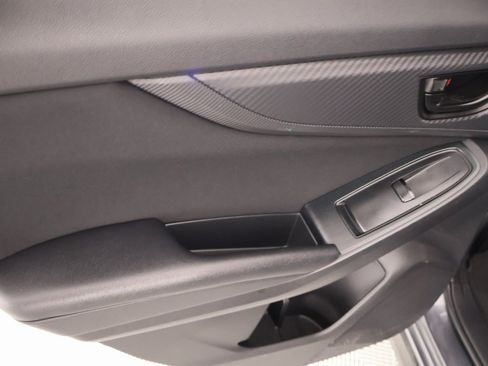 Used 2021 Subaru Crosstrek 2.0i image 15