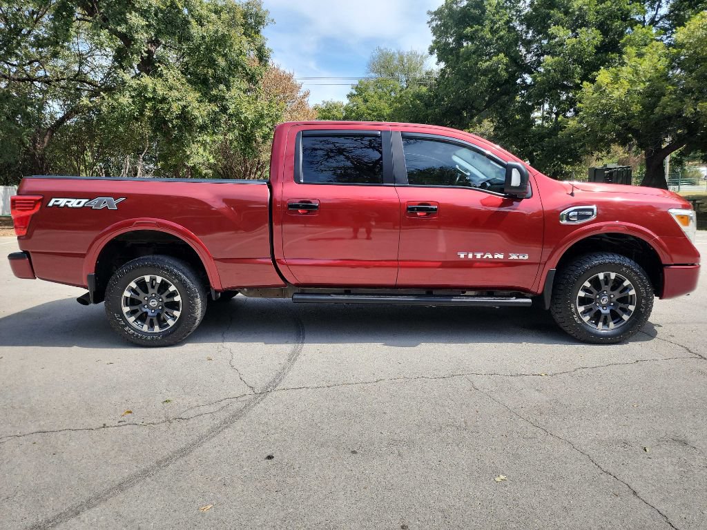 Used 2017 Nissan Titan PRO-4X AWD/4WD image 12