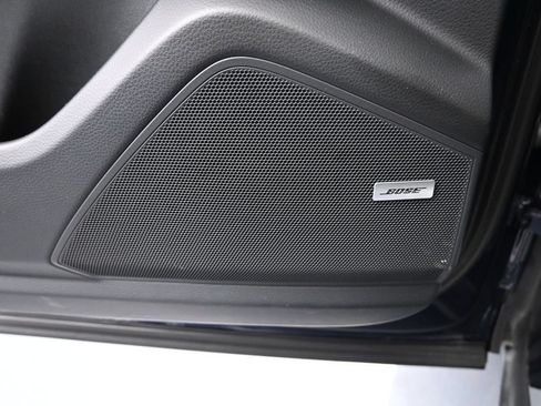 Certified 2024 Porsche Cayenne AWD/4WD image 11