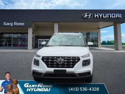 Certified 2023 Hyundai Venue SEL w/ Cargo Package FWD image 3