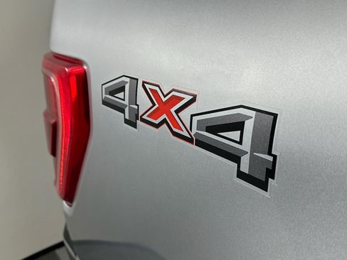 Used 2023 Ford F150 XLT image 19