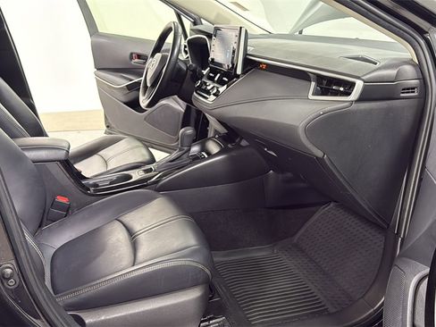 Used 2022 Toyota Corolla LE image 18