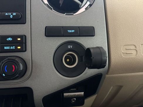 Used 2015 Ford F350 XLT w/ XLT Premium Package image 38