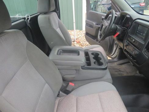 Used 2018 Chevrolet Silverado 1500 W/T w/ Trailering Package image 21