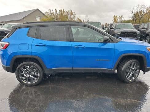 New 2026 Jeep Compass Limited image 8