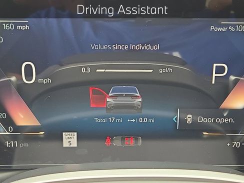 New 2026 BMW 330i xDrive Sedan w/ Premium Package AWD/4WD image 10