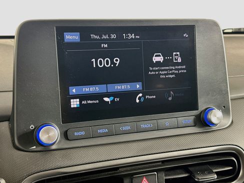 Used 2023 Hyundai Kona SE FWD image 21