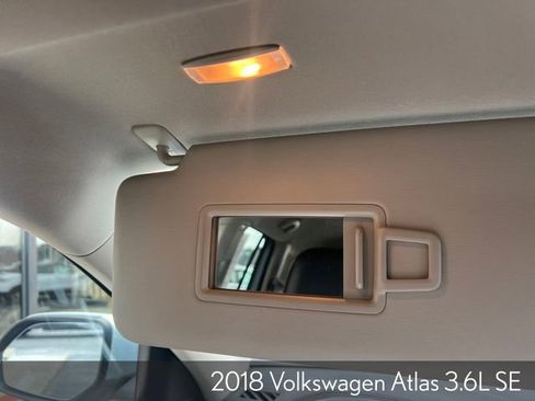 Used 2018 Volkswagen Atlas SE image 34