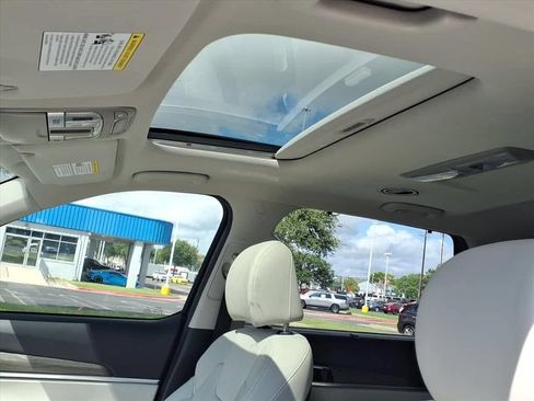 Used 2022 Kia Telluride EX w/ EX Premium Package FWD image 21