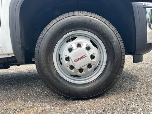 New 2026 GMC Sierra 3500 Pro w/ Convenience Package AWD/4WD image 13
