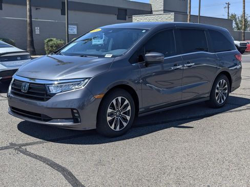 Used 2024 Honda Odyssey EX-L image 5