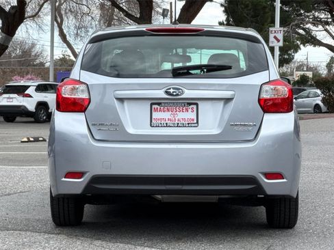 Used 2012 Subaru Impreza 2.0i image 4
