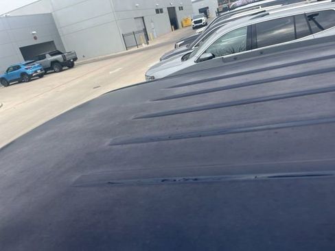 Used 2018 GMC Yukon SLT image 13