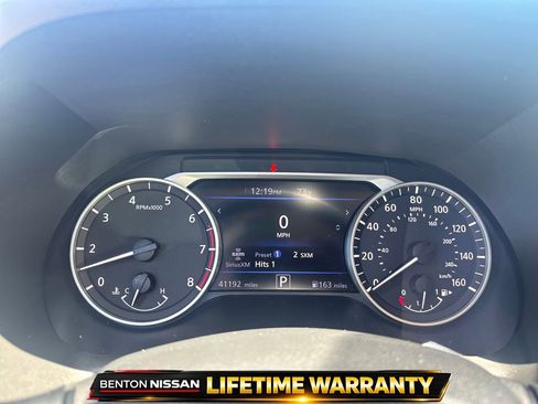 Used 2022 Nissan Sentra SR w/ SR Premium Package FWD image 13