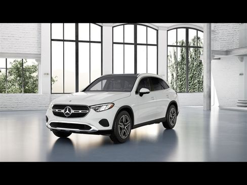 Certified 2026 Mercedes-Benz GLC 300 4MATIC image 35