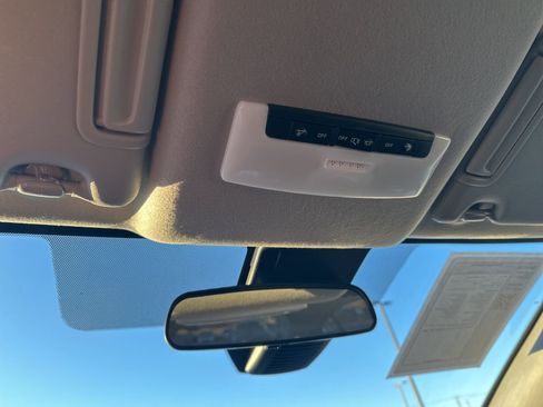 New 2025 Nissan Versa S w/ Trunk Package image 17