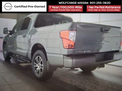 Certified 2024 Nissan Titan SV w/ SV Convenience Package image 4
