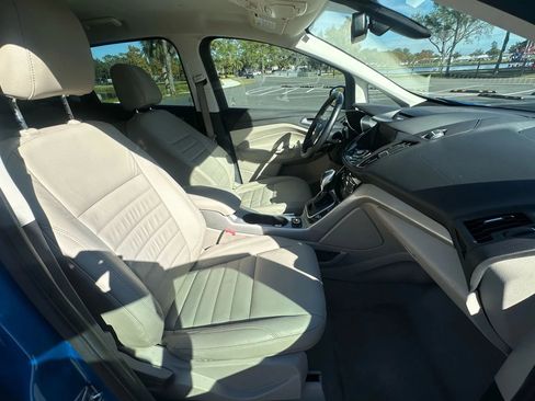 Used 2015 Ford C-MAX SEL w/ Equipment Group 302A image 25