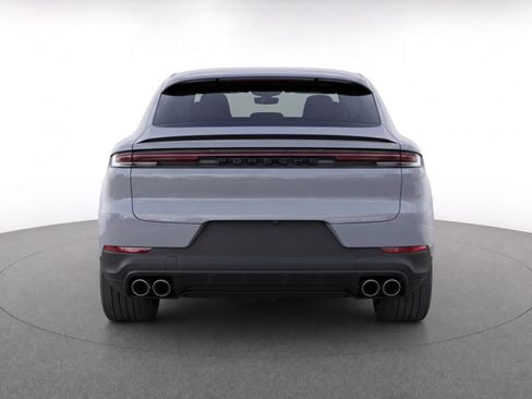 Certified 2024 Porsche Cayenne Coupe AWD/4WD image 7
