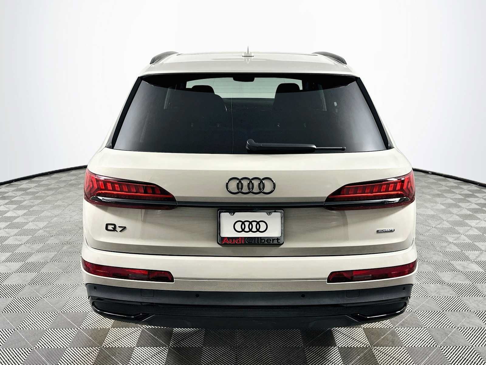 Certified 2023 Audi Q7 2.0T Premium Plus w/ Premium Plus Package AWD/4WD image 6