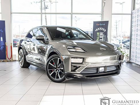 Used 2025 Porsche Macan Turbo Electric AWD/4WD image 3