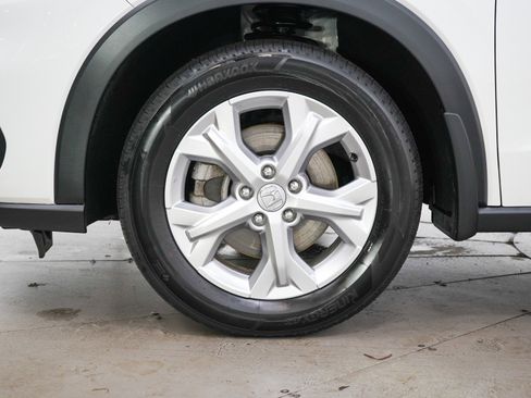 Used 2024 Honda HR-V LX image 28