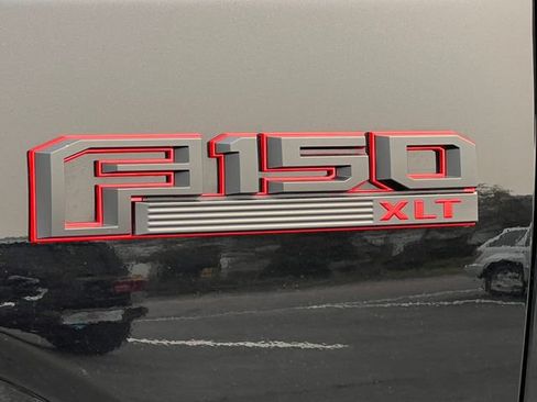 Used 2020 Ford F150 XLT w/ Equipment Group 302A Luxury AWD/4WD image 2