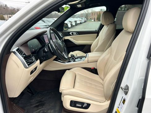 Used 2019 BMW X5 xDrive40i w/ Premium Package 2 image 14
