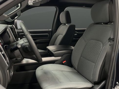 Certified 2025 RAM 1500 Big Horn AWD/4WD image 9