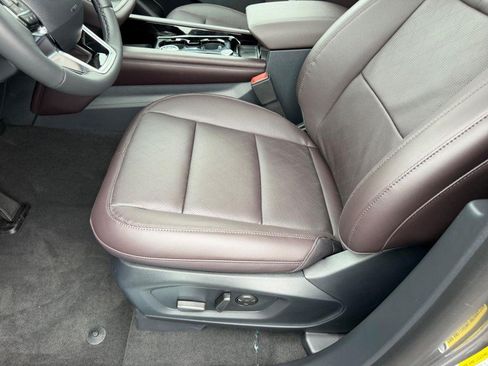 New 2026 Ford Explorer Platinum RWD image 24