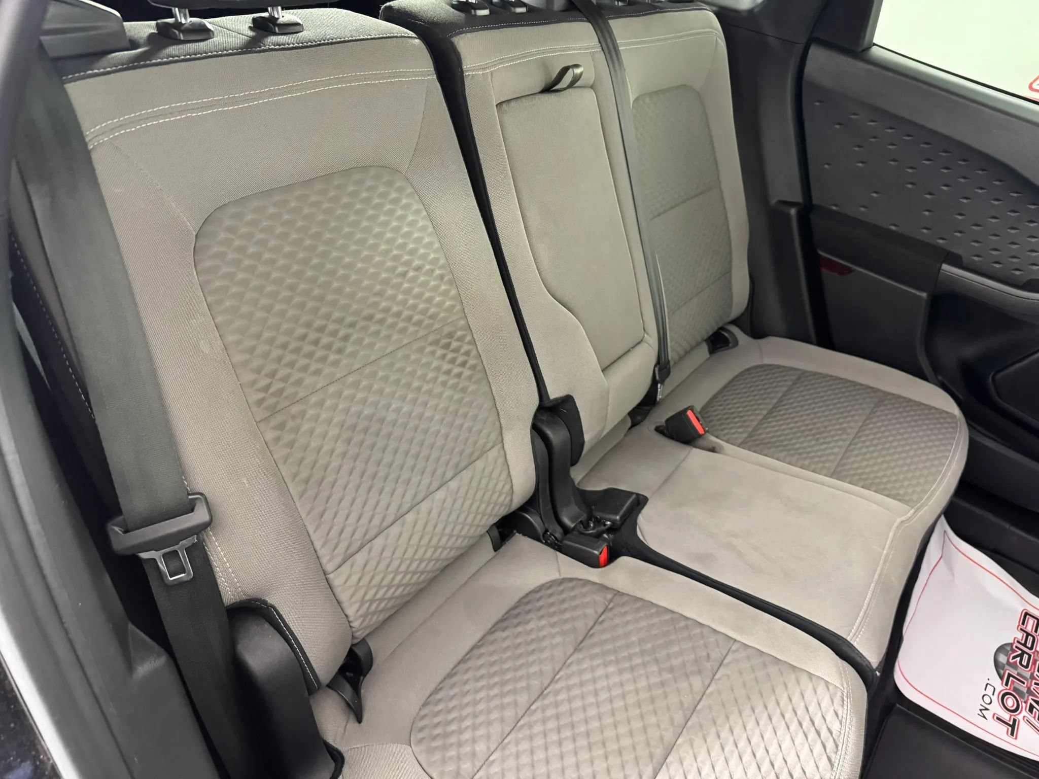 Used 2020 Ford Escape SE AWD/4WD image 37