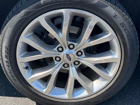 Used 2019 Ford Expedition Max Platinum AWD/4WD image 34