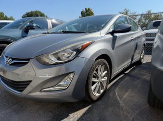 Used 2014 Hyundai Elantra SE w/ Option Group 02 FWD video 1
