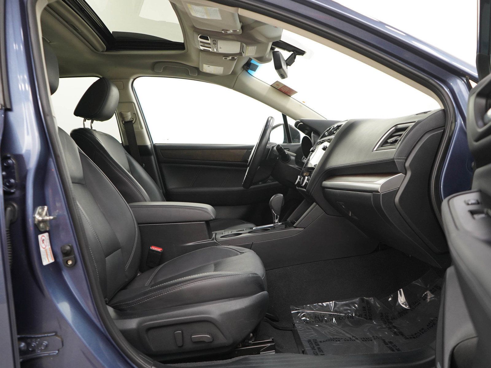 Used 2018 Subaru Outback 2.5i Limited AWD/4WD image 11