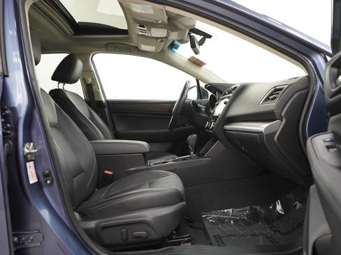 Used 2018 Subaru Outback 2.5i Limited AWD/4WD image 11