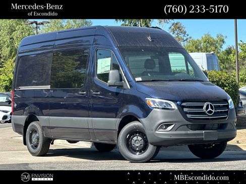 Used 2024 Mercedes-Benz Sprinter 144 Cargo image 1