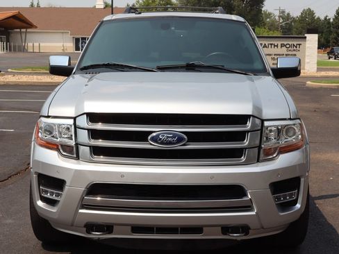 Used 2016 Ford Expedition Platinum AWD/4WD image 12