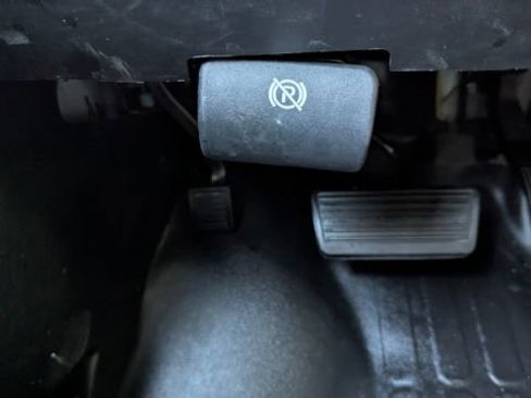 Used 2022 Chevrolet Express 2500 RWD 2500 Regular Wheelbase WT w/ Driver Convenience Package image 31