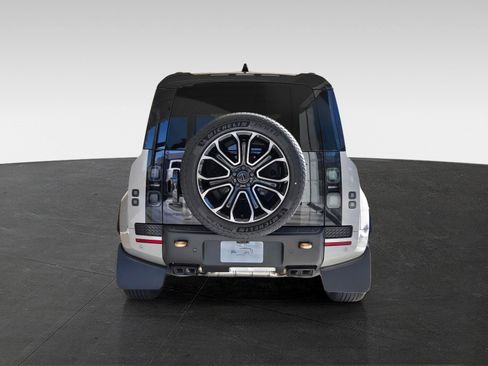 New 2026 Land Rover Defender 110 OCTA AWD/4WD image 5