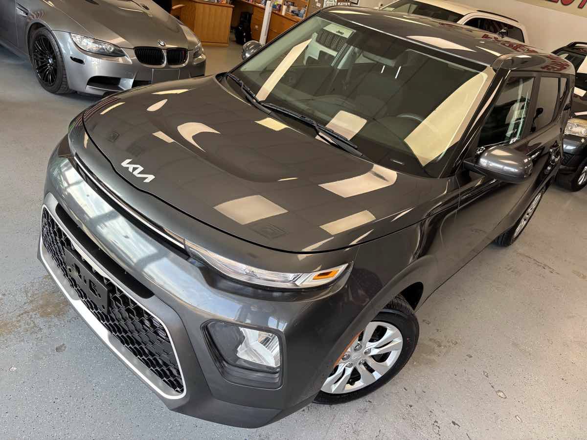 Used 2022 Kia Soul LX FWD image 33