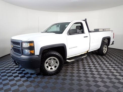 Used 2014 Chevrolet Silverado 1500 W/T w/ Trailering Package AWD/4WD image 11