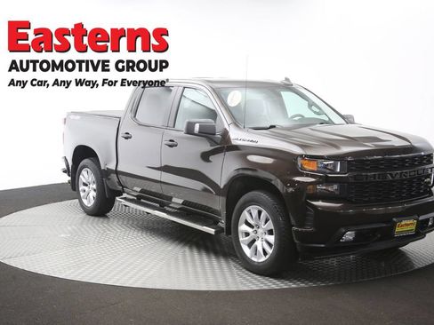 Used 2020 Chevrolet Silverado 1500 Custom w/ Custom Value Package AWD/4WD image 49