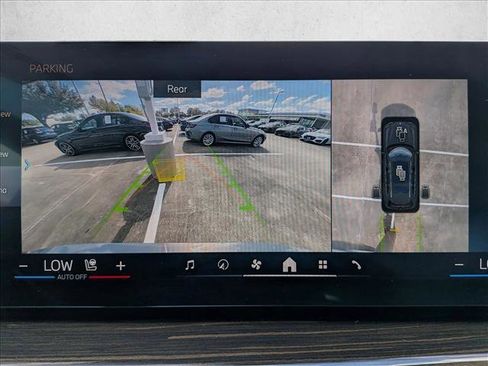 Certified 2025 BMW X7 xDrive40i image 14