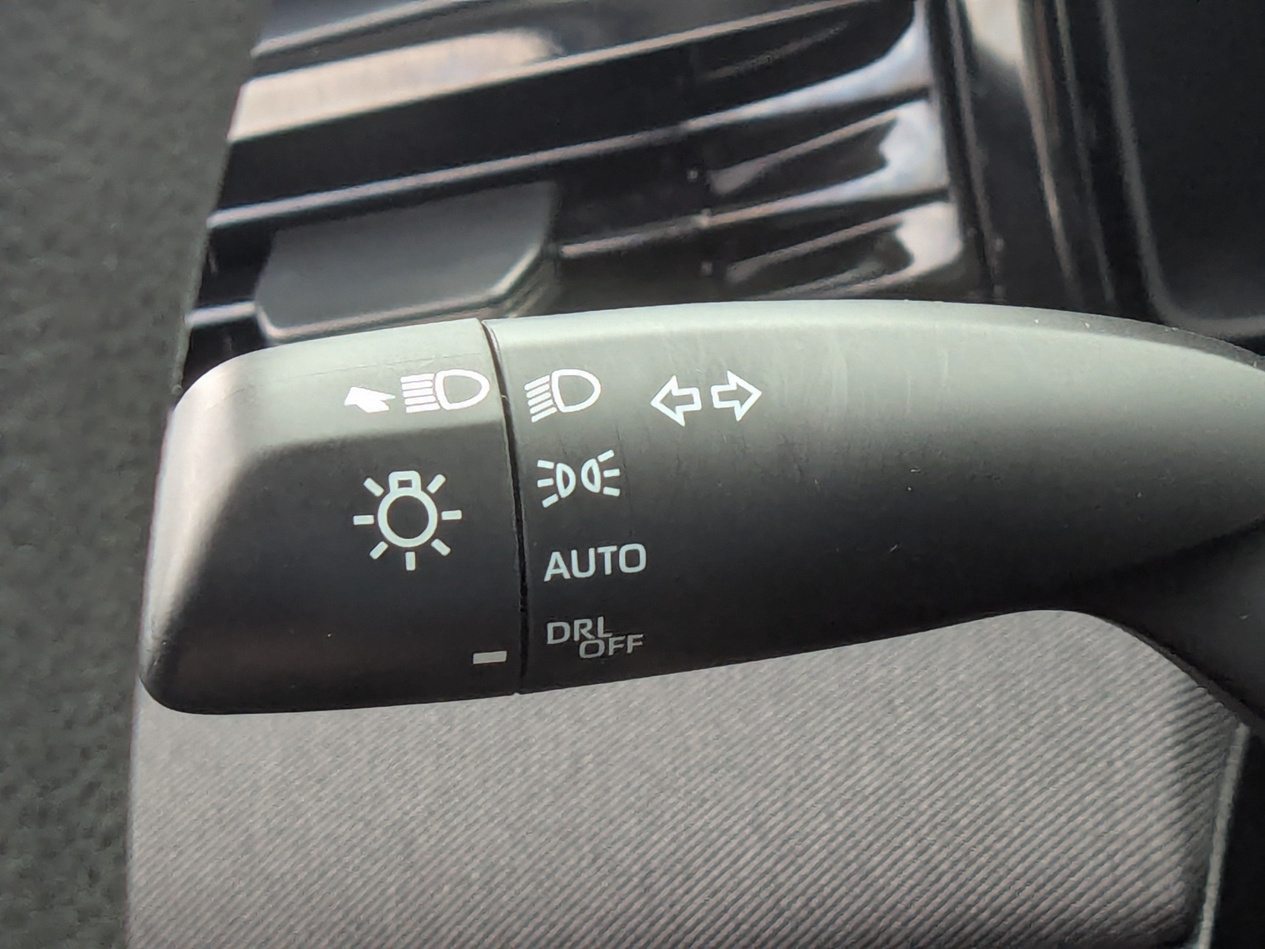 Used 2025 Toyota Camry LE FWD image 26